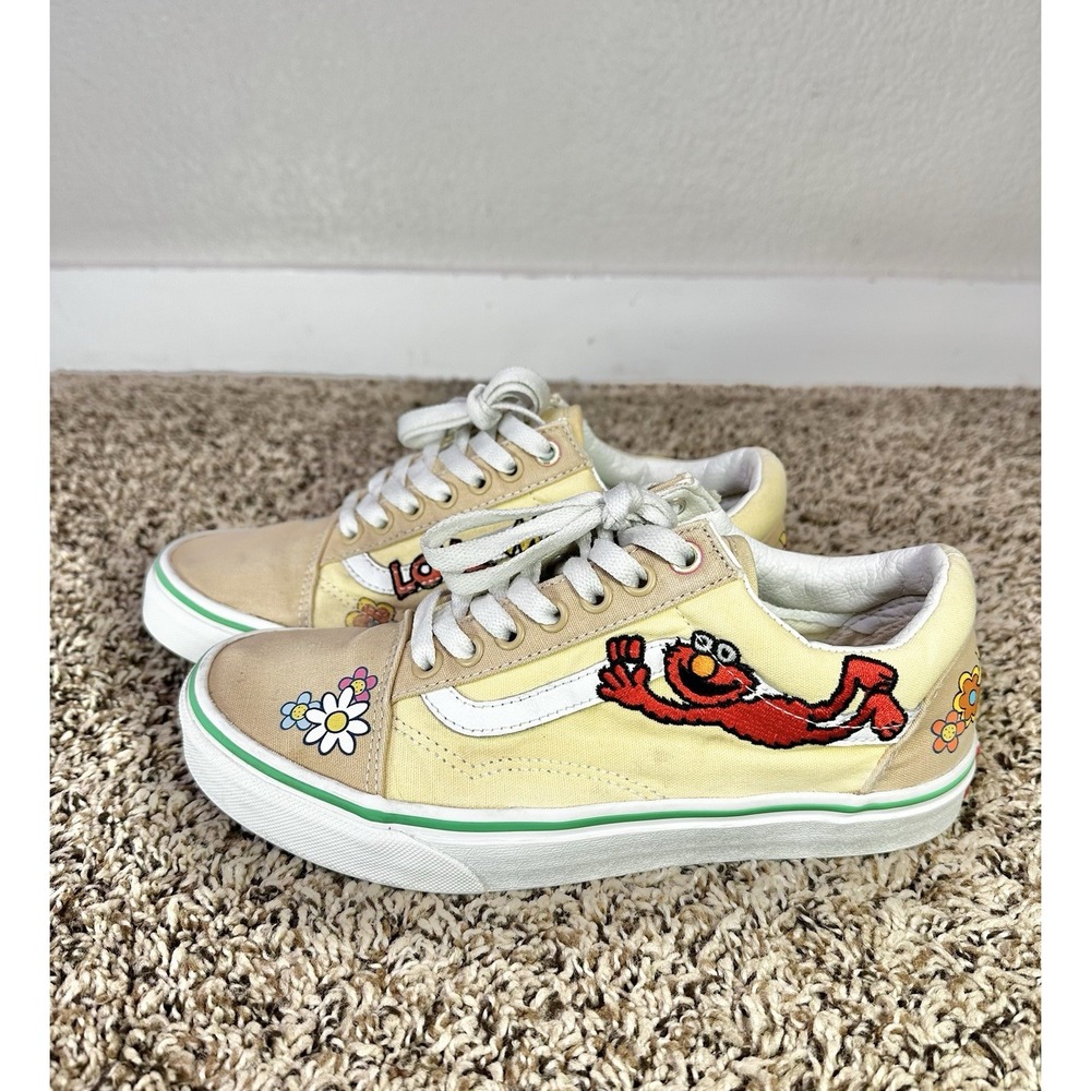VANS Elmo Sesame Street Men Size 6.5 / Women 8 Cream Old Skool Shoes Sneakers